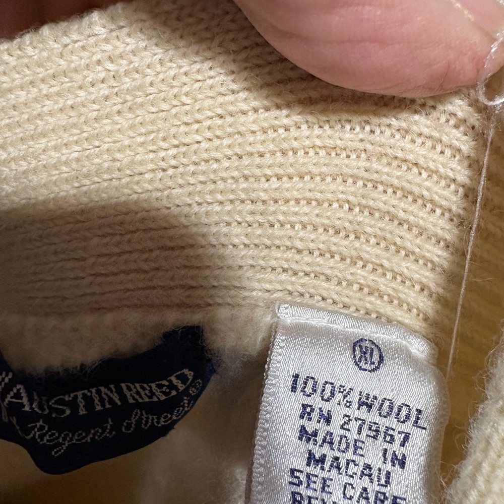 Austin Reed Ivory Wool Knitwear - Picture 3 of 5